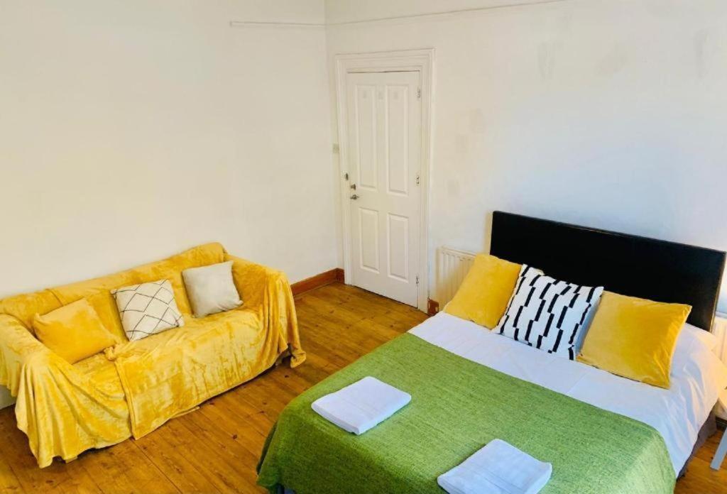 Guest House Balham, South London Spacious, Lambert, 6 Rooms Available 객실 사진